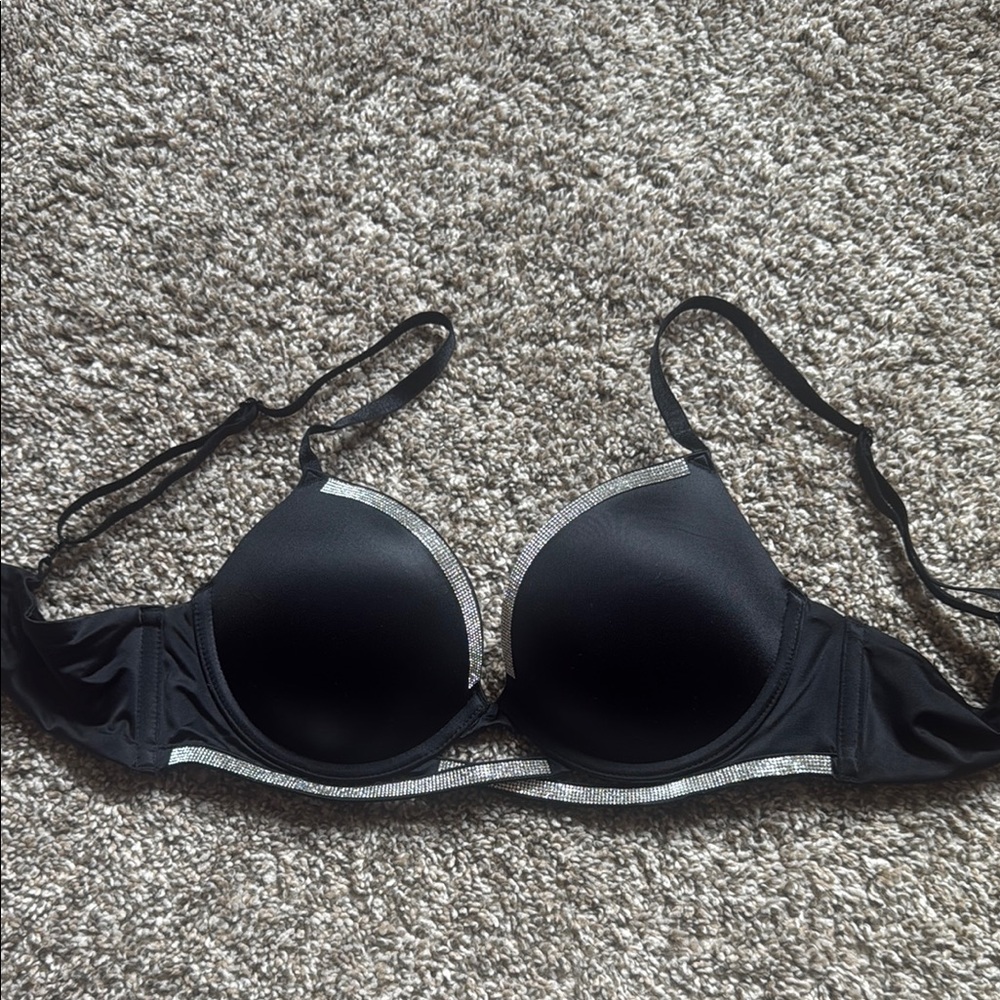 Victoria Secret Shine Bra